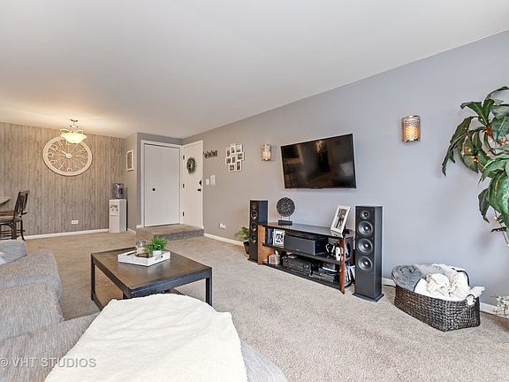 5th image of 13520 S Lawler Ave APT 47