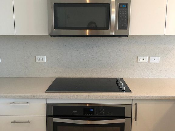3rd image of 999 SW 1st Ave APT 1904