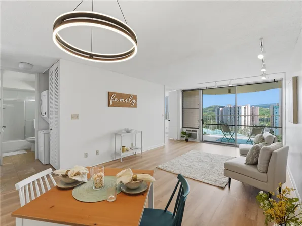 2920 Ala Ilima St APT 1504, Honolulu, HI 96818
