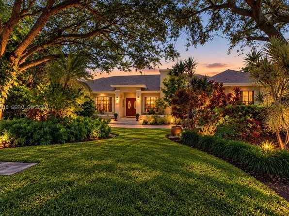 7960 SW 175th St, Palmetto Bay, FL 33157