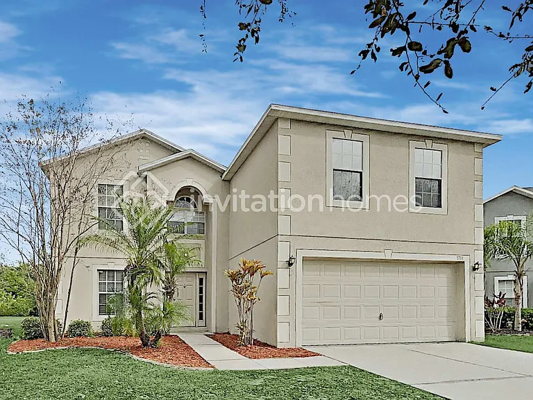 1701 Alhambra Crest Dr — Photo 1