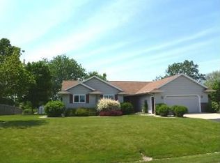 N9673 Handel Dr, APPLETON, WI 54915