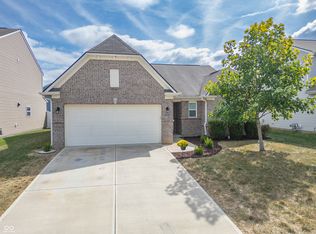10341 Hunters Crossing Blvd, Indianapolis, IN 46239
