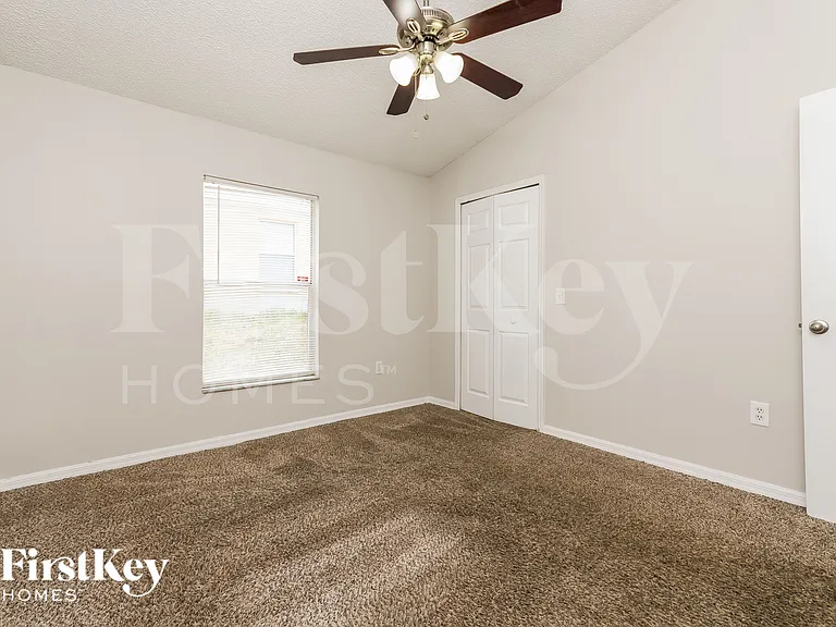 6556 Viewpoint Ct — Photo 13