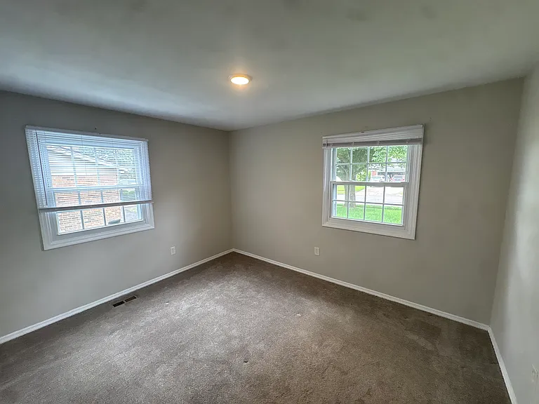 314 Scenic Ct — Photo 6