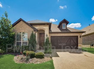 7001 Green Field St, Aubrey, TX 76227