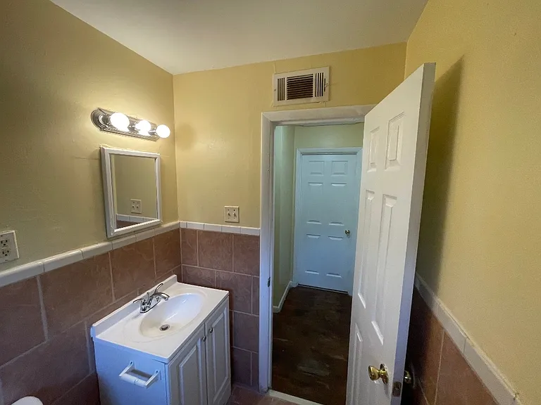 646 Leacrest Ave — Photo 11