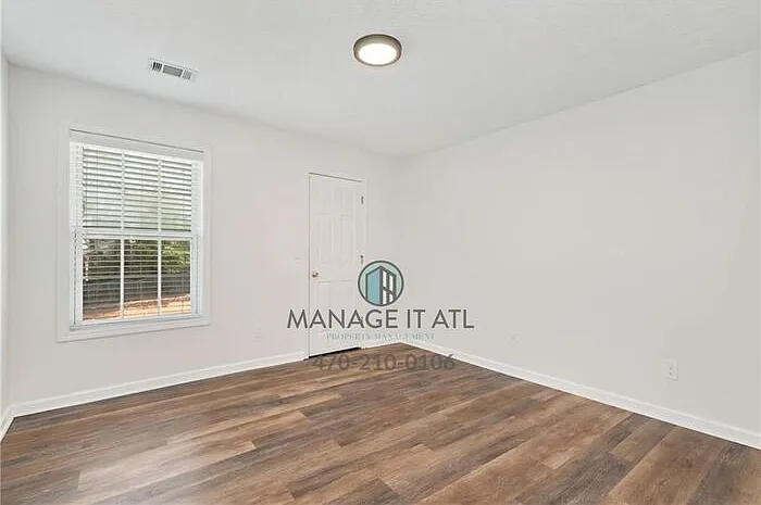 60 Ruby Forest Pkwy — Photo 50