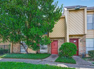 3303 W Greenridge Dr APT 8, Houston, TX 77057