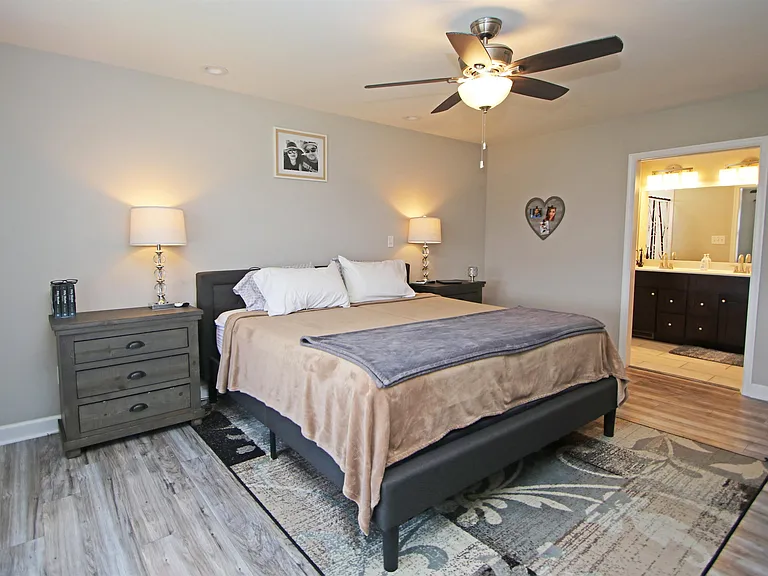 224 Spring Run Ln — Photo 16