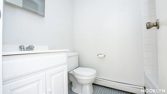 Rented by Nooklyn NYC LLC | media 28