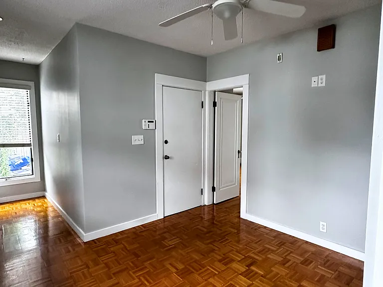 9 Nelson St #1 — Photo 17