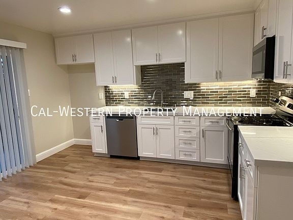5th image of 2985 Ross Ave