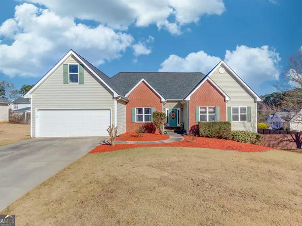 3322 Henderson View Ct, Loganville, GA 30052
