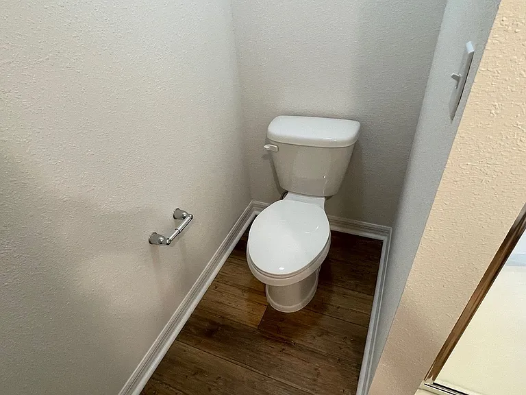 75 Raleigh Dr — Photo 12