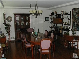 5th image of 760 Kentwood Dr