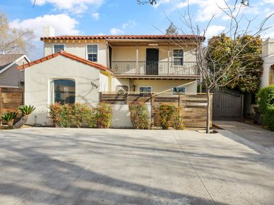 1090 E Tulare Avenue, Tulare, CA, 93274