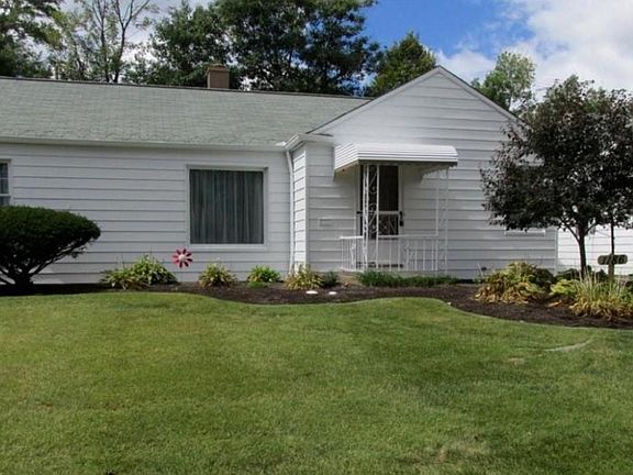 2nd image of 1186 Orchard Heights Dr