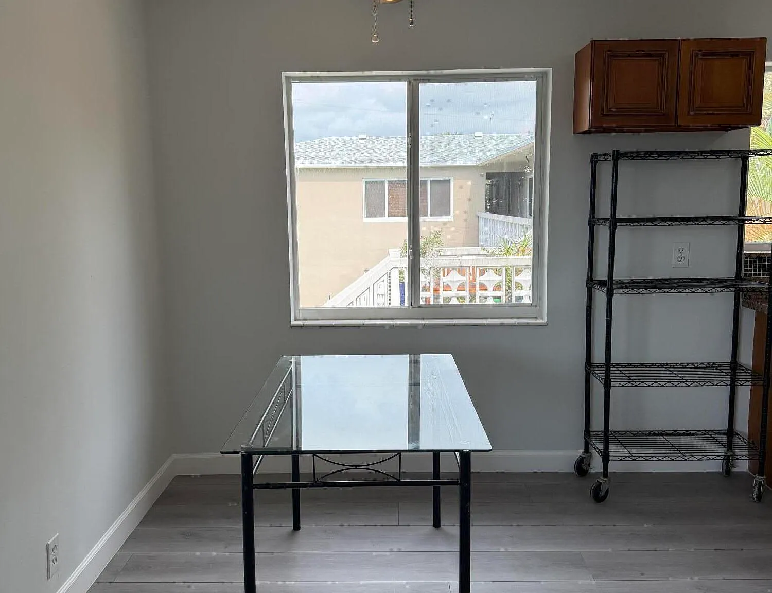 2 bed, 1.0 bath, 860 sqft, $1,850 — Photo 4