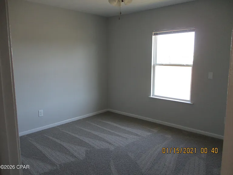 1222 Stephen Dr #1 — Photo 8