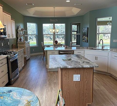 Large Kitchen