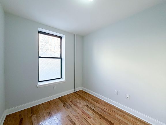 3rd image of 510 W 135th St APT 1