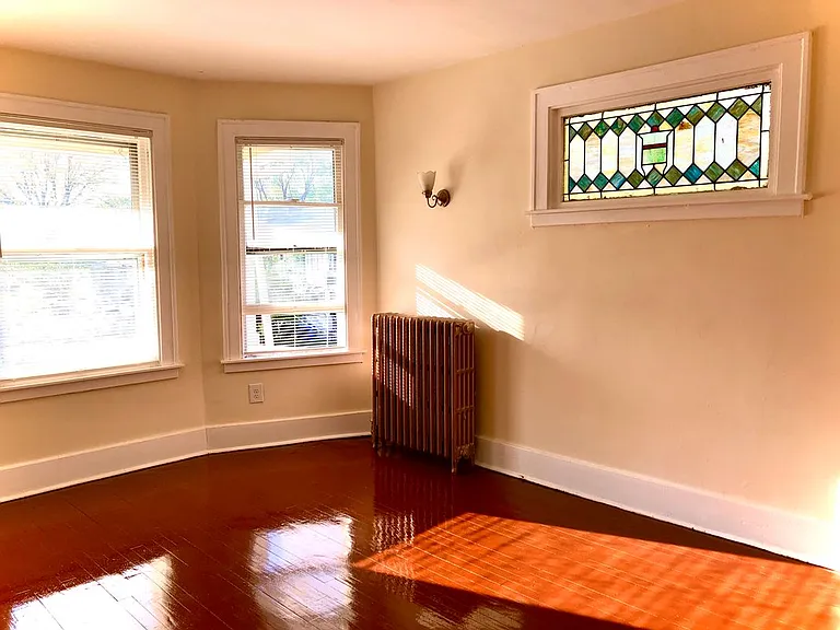 50 Pinewood Ave #2 — Photo 10
