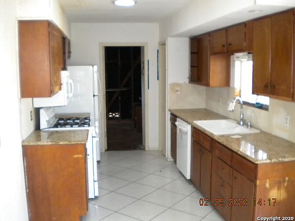 4th image of 4307 Dysart St