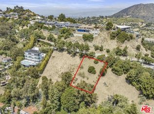 7060 Mulholland Dr, Los Angeles, CA 90068