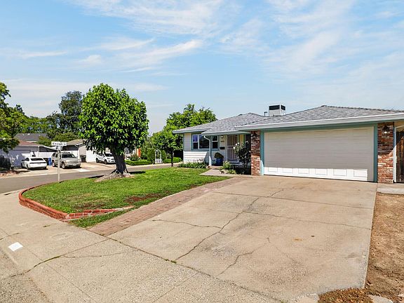 3rd image of 6801 Anchor Cir