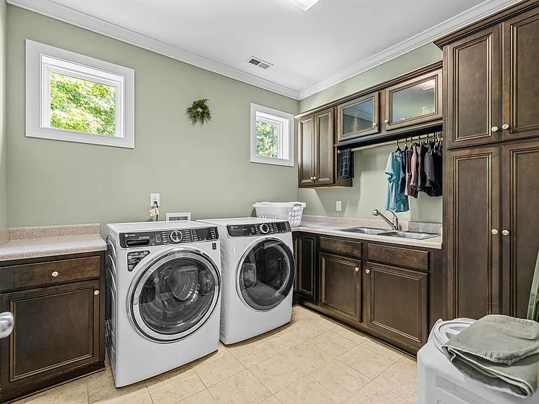 110 Foggy River Way — Photo 40