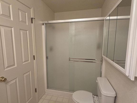5th image of 3096 Doubletree Ln