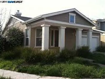 784 Crocket Ct photo 1