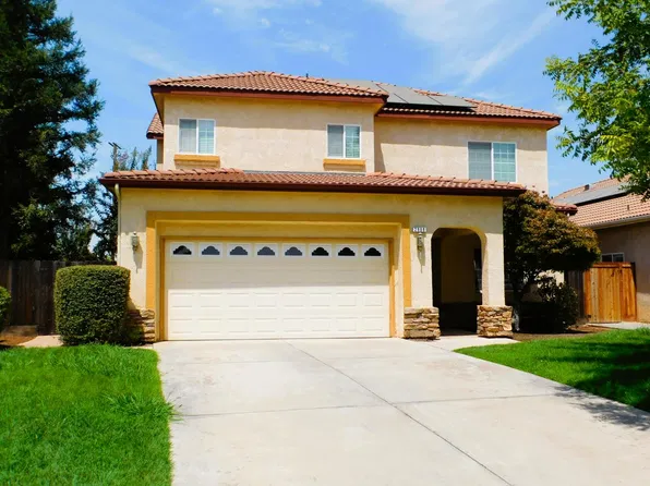 2868 Casty Ct, Sanger, CA 93657