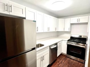 15910 71st Ave APT 5M, Fresh Meadows, NY 11365