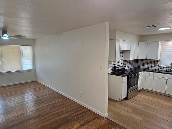 3rd image of 341 S Lindale Ave