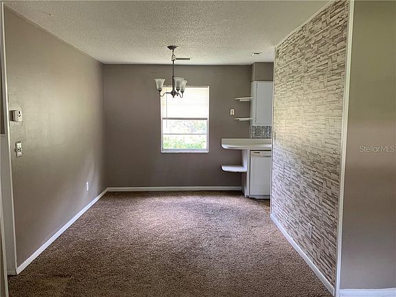 4th image of 1761 SE Pear Dr