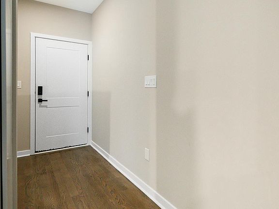 5th image of 1716 W Girard Ave Floor 2