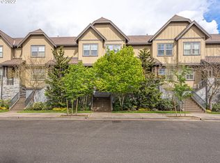646 SW Trillium Creek Ter, Portland, OR 97225