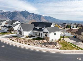 159 E 3900 N, North Ogden, UT 84414