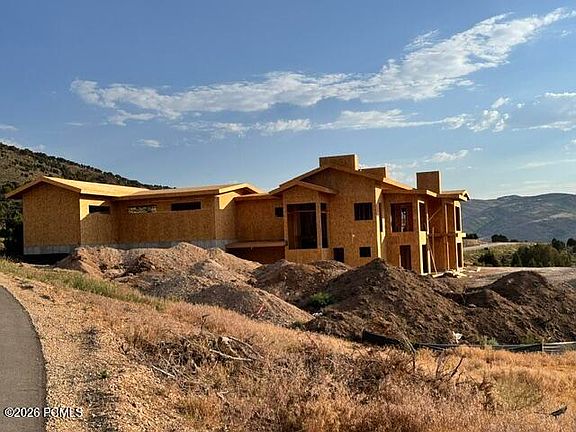 2nd image of 459 Elk Hollow Dr
