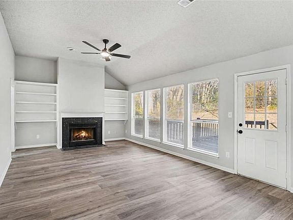 4th image of 79 Water View Dr