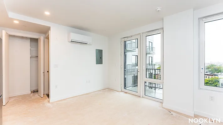 Rented by Nooklyn NYC LLC | media 94