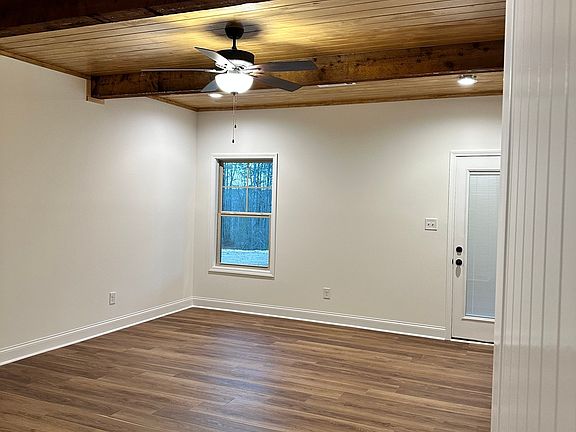 5th image of 1861 Smokey Rd