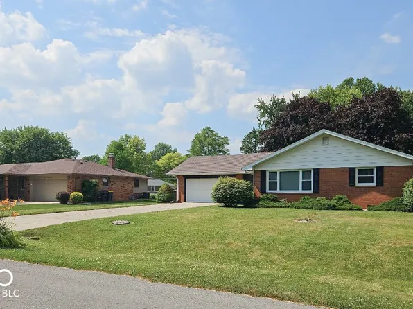 1640 E 47th St, Anderson, IN 46013