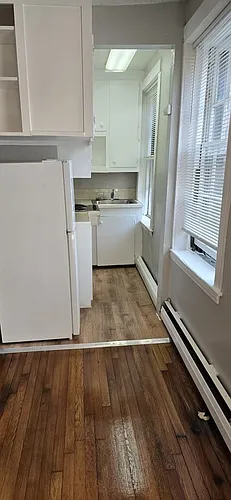 41 Anderson St Photo 1