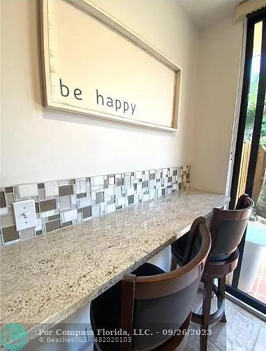 5705 Fox Hollow Dr — Photo 42
