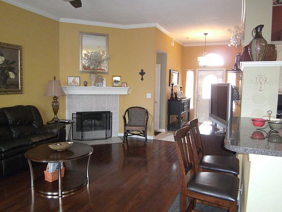 4th image of 7837 Armstrong Dr