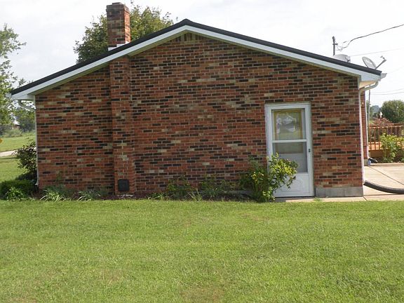 5th image of 145 Hudgins Hwy