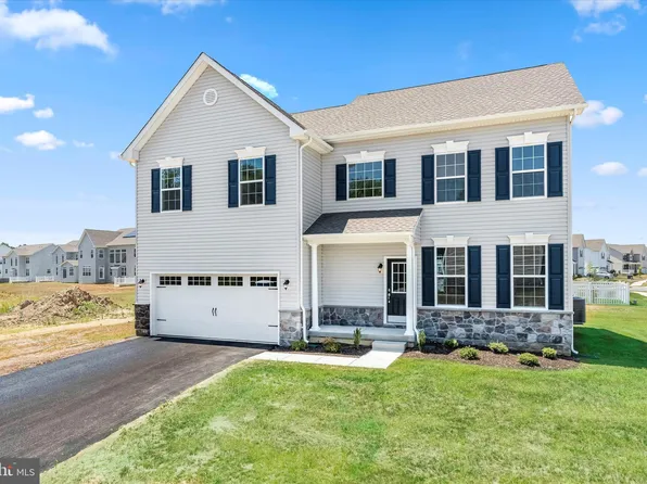 16 Eastbrook Ct, Dover, DE 19904